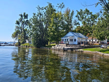 Load image into Gallery viewer, Three Bedroom Cottage 10