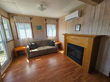 Load image into Gallery viewer, Two Bedroom Cottage 5