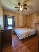 Load image into Gallery viewer, Three Bedroom Cottage 3